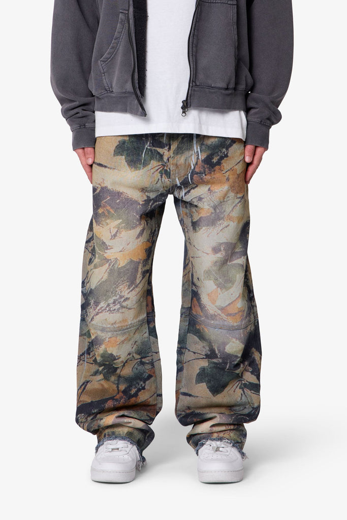 Camo Printed Ultra Baggy Denim - Oak Camo | mnml