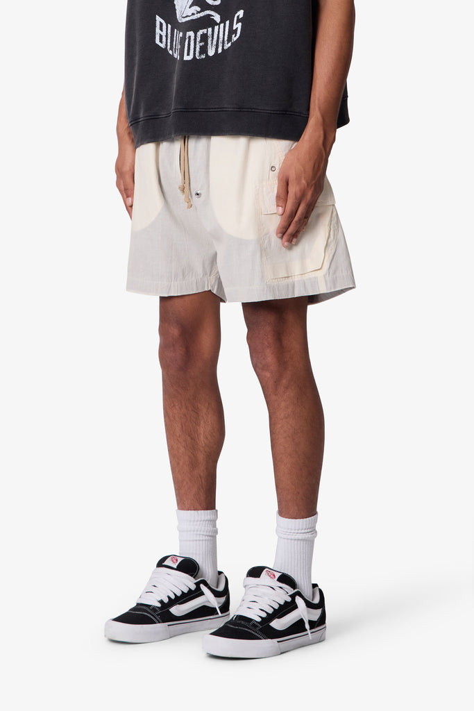 Cargo Mud Shorts - Off White | mnml