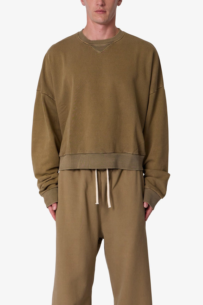 Cropped-Crewneck-Washed-