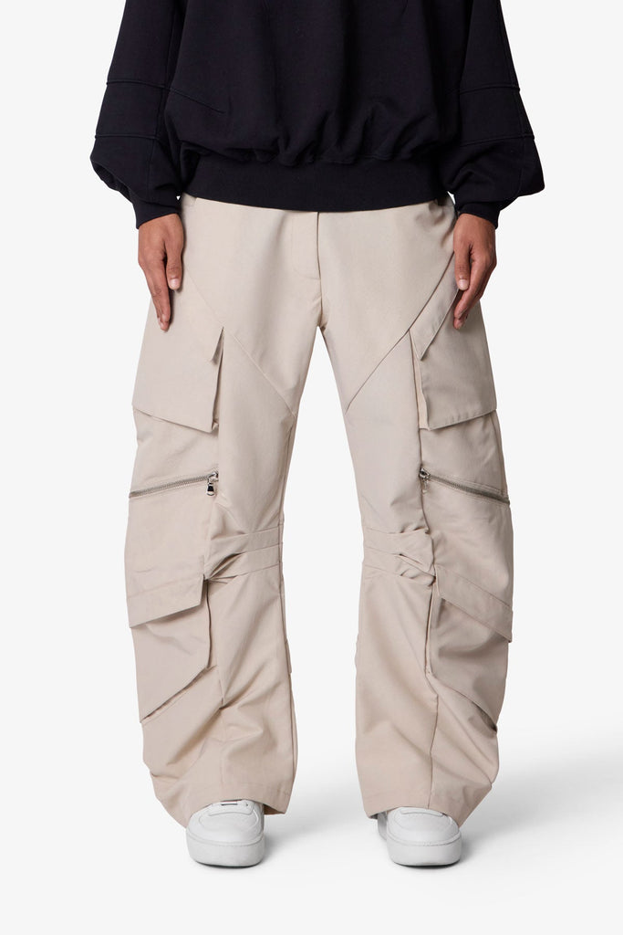 Cross Zip Cargo Pants - Off White | mnml | shop now