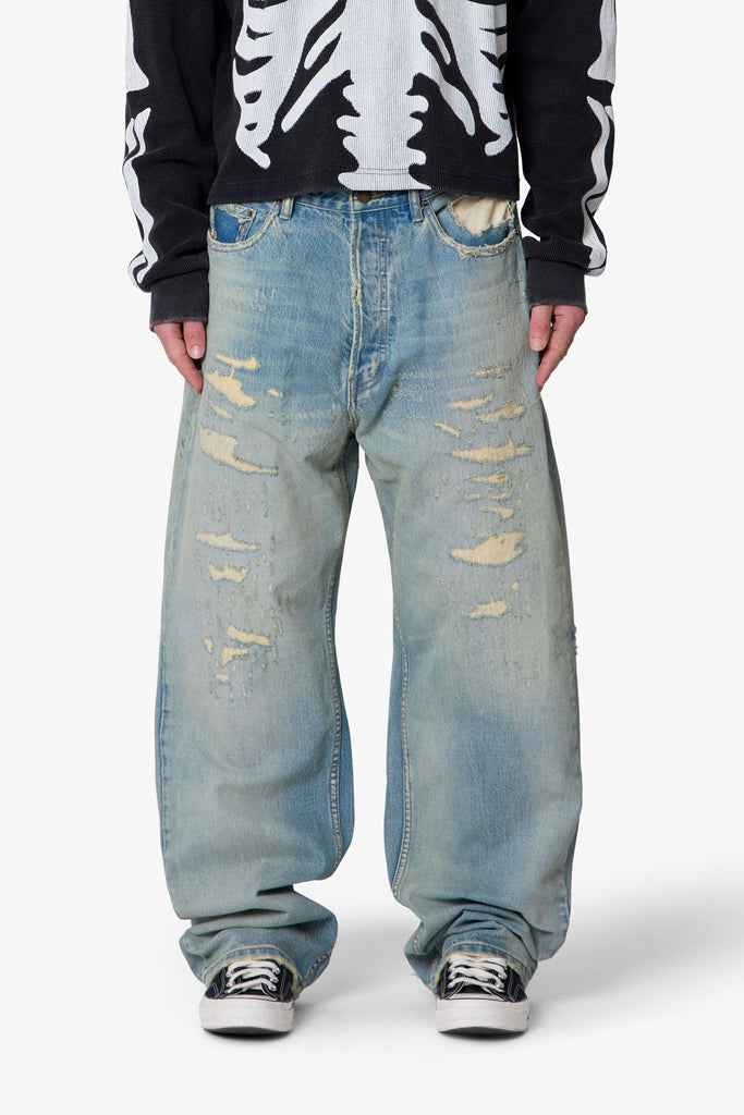 【値下げ可能】mnml ULTRA BAGGY DISTRESSED DENIM Distressed-Ultra-Baggy-Denim-