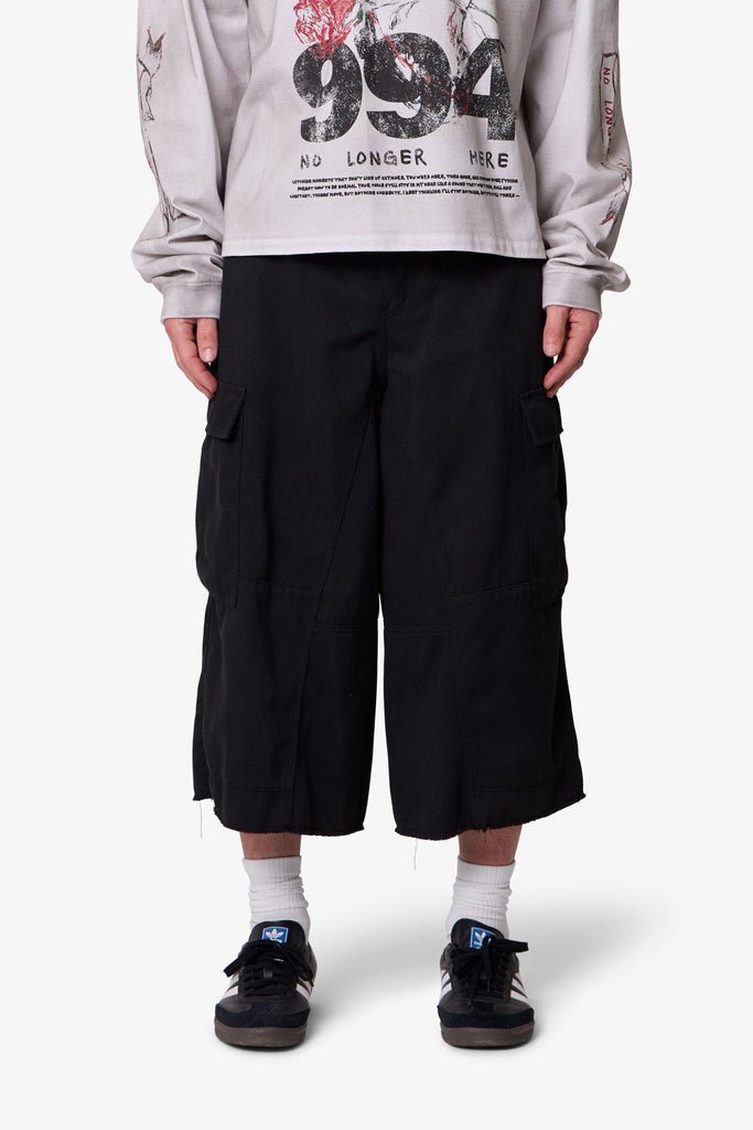 Extra-Long-Cargo-Shorts-