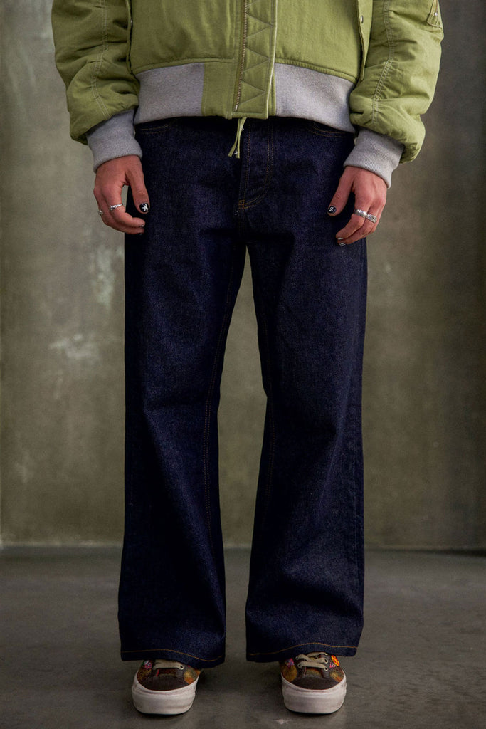 G:04 Relaxed Flare Denim - Rinsed Indigo | mnml