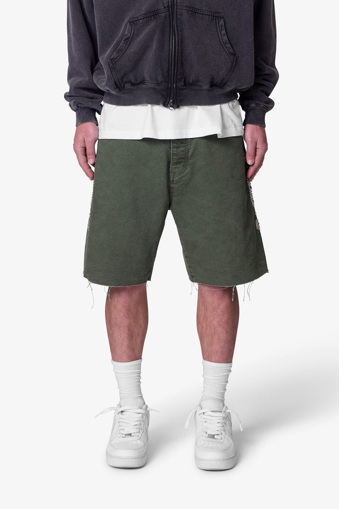 アーミー0510  Mojave Canvas Shorts - Olive | mnml | shop now