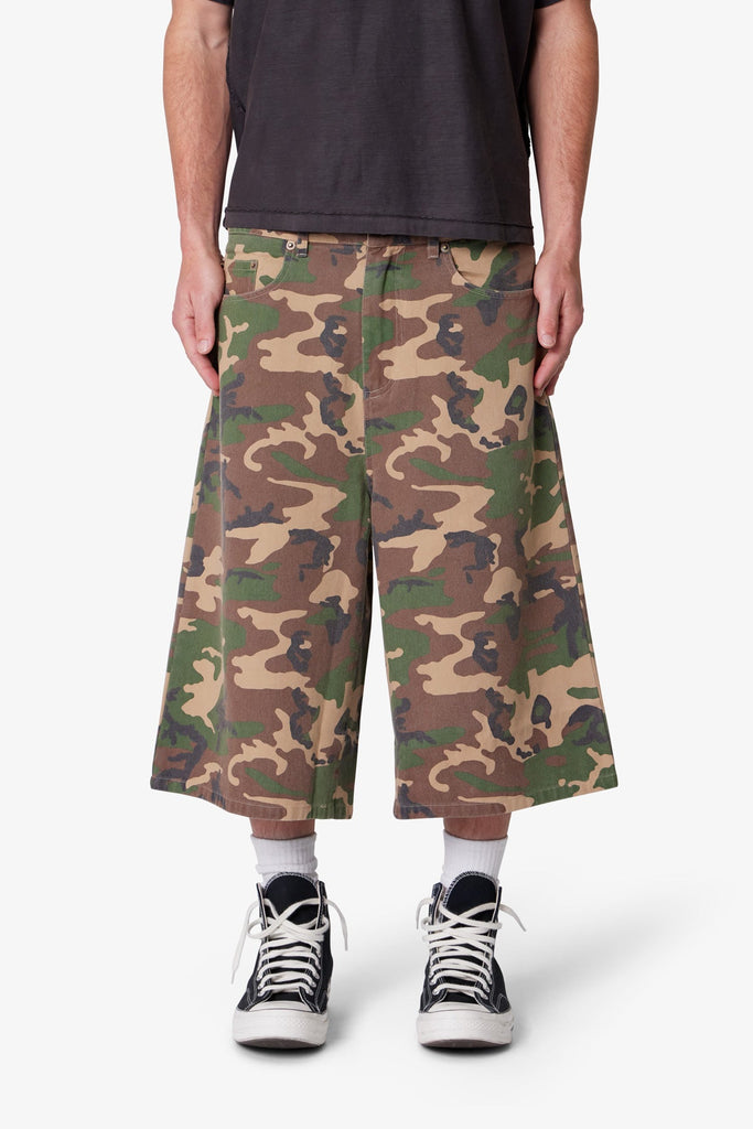 archive-迷彩 wide buggy shorts pants OPIUM Ultra Baggy Camo Twill Shorts - Woodland Camo | mnml | shop now