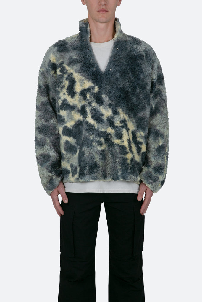 Tie Dye Sherpa Pullover - Blue/Multi | mnml | shop now