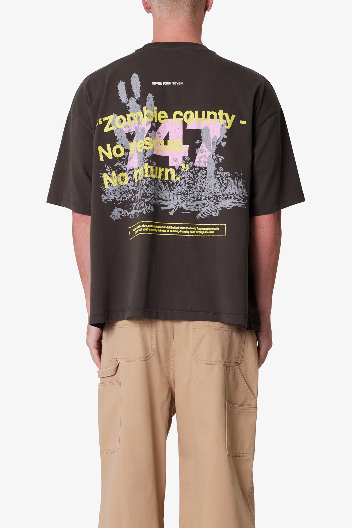 747 Zombie Country Printed Tee - Vintage Black | mnml | shop now