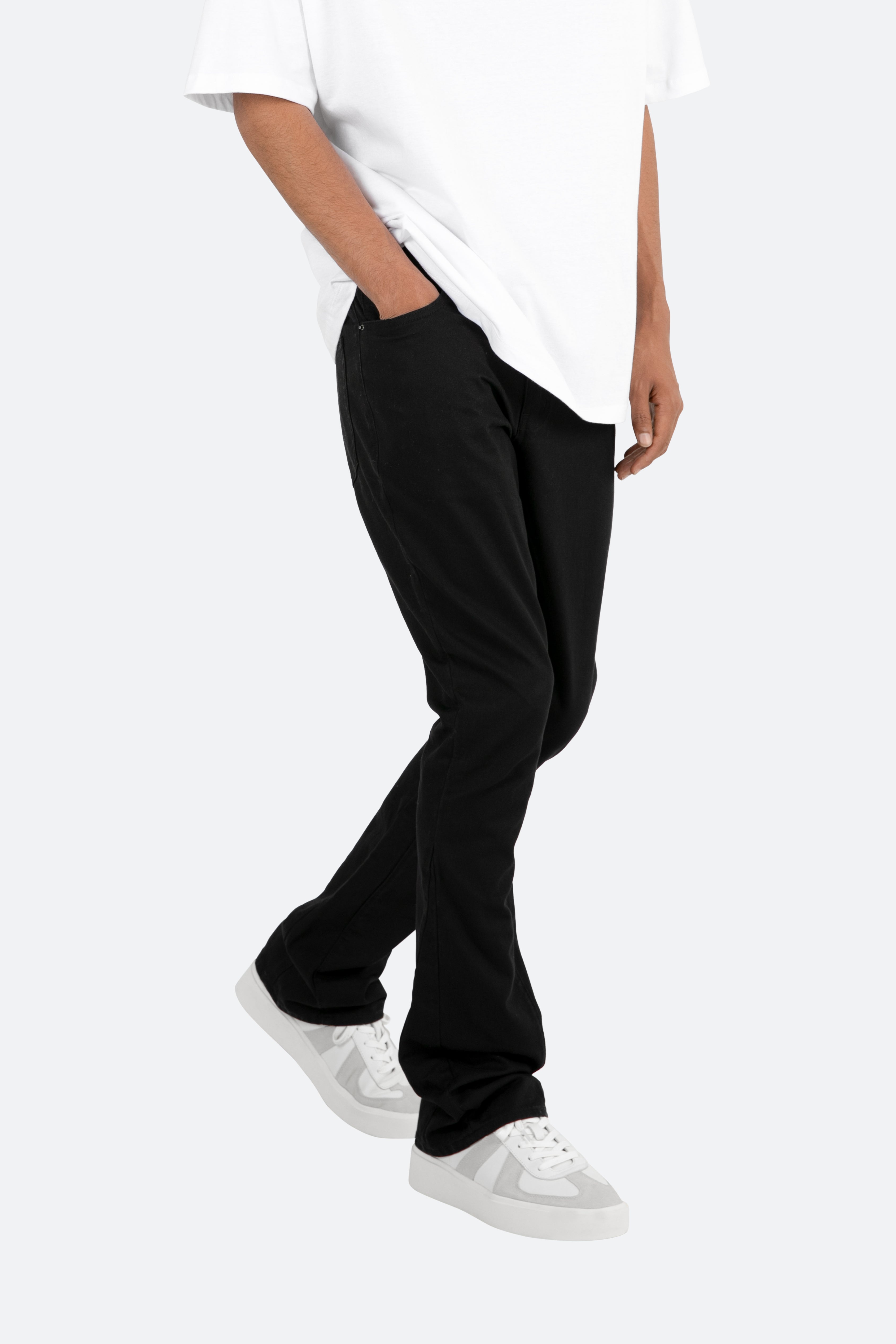 B472-Twill-Flare-Pants-Black- 