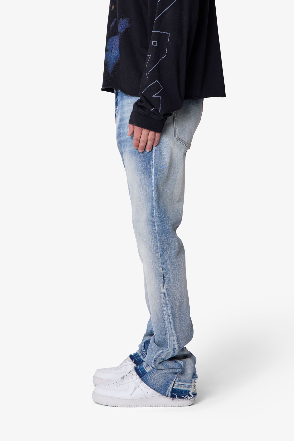 B484 Flare Denim - Blue | mnml