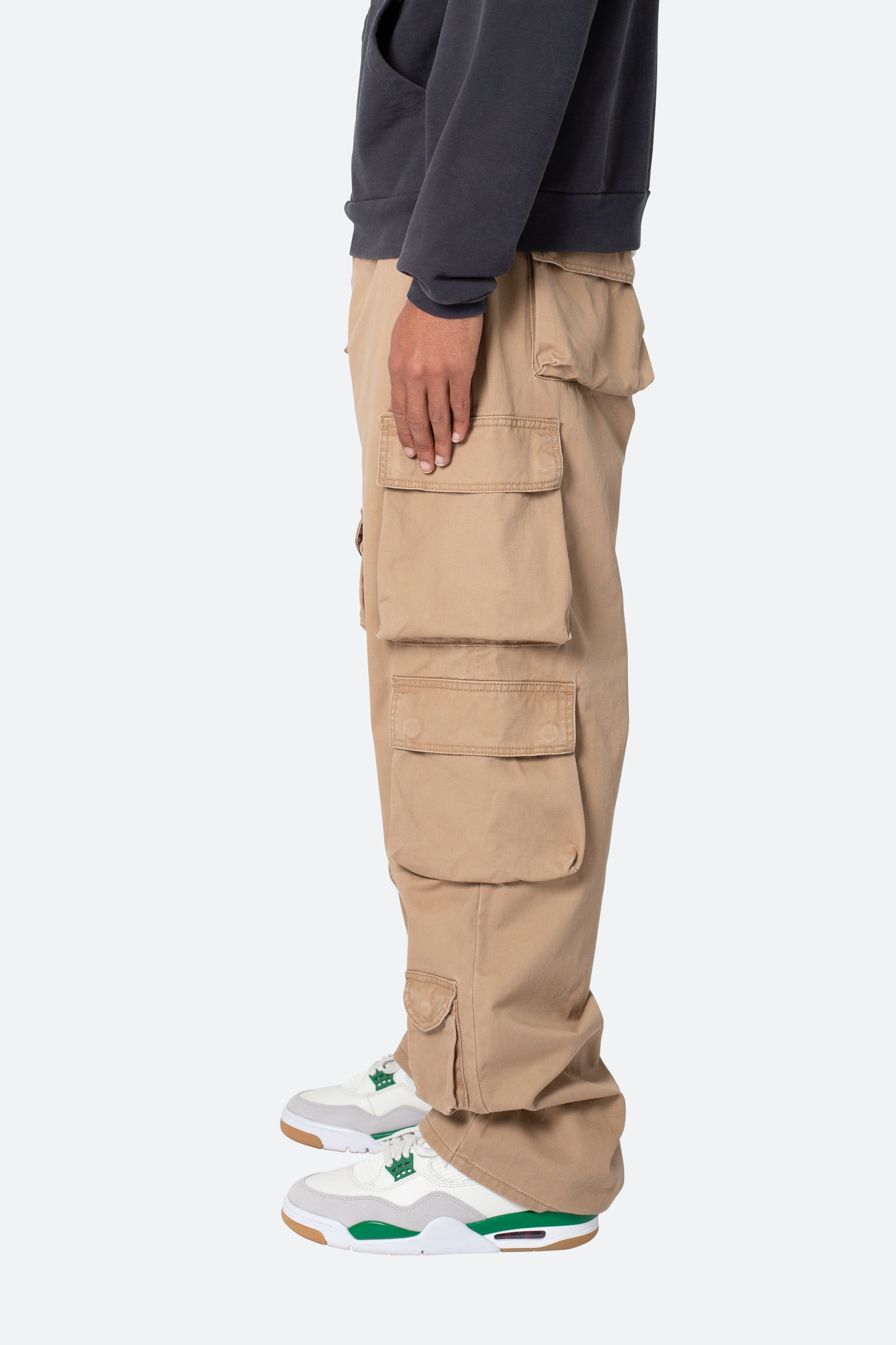 Baggy Cargo Pants - Khaki | mnml