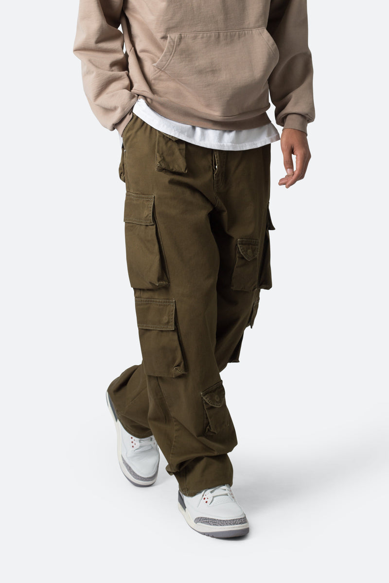 Baggy Cargo Pants - Washed Olive | mnml | shop now
