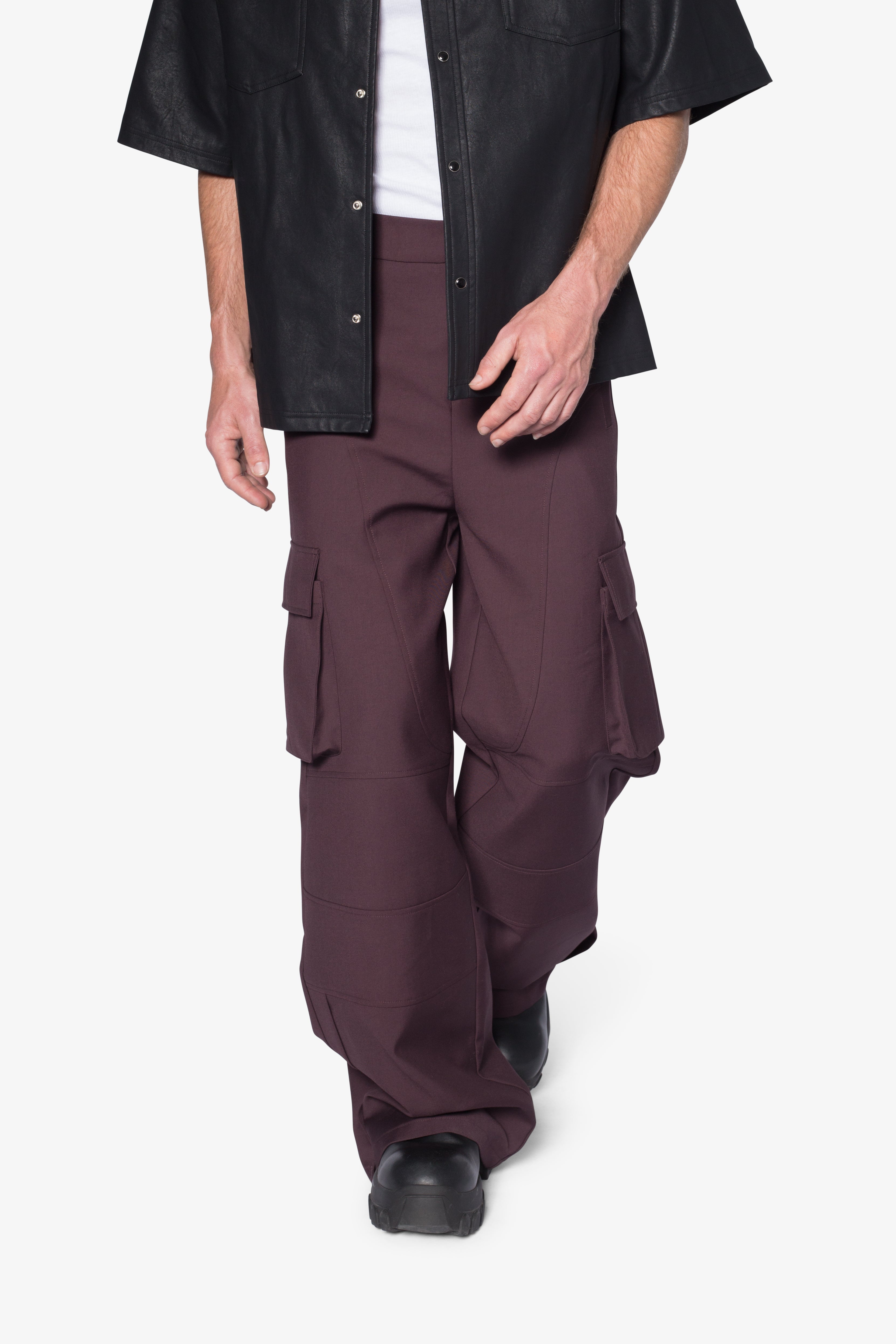 Baggy Cargo Trouser Pants - Burgundy | mnml | shop now