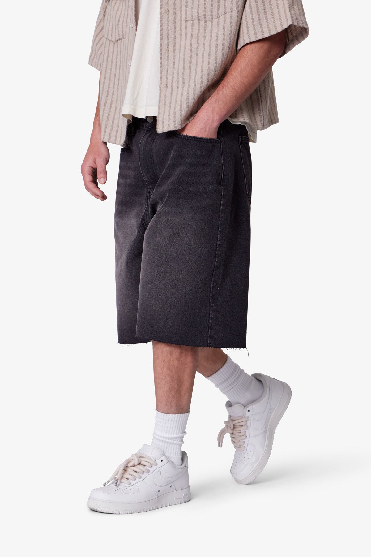 Baggy Cut Off Denim Shorts - Washed Black | mnml