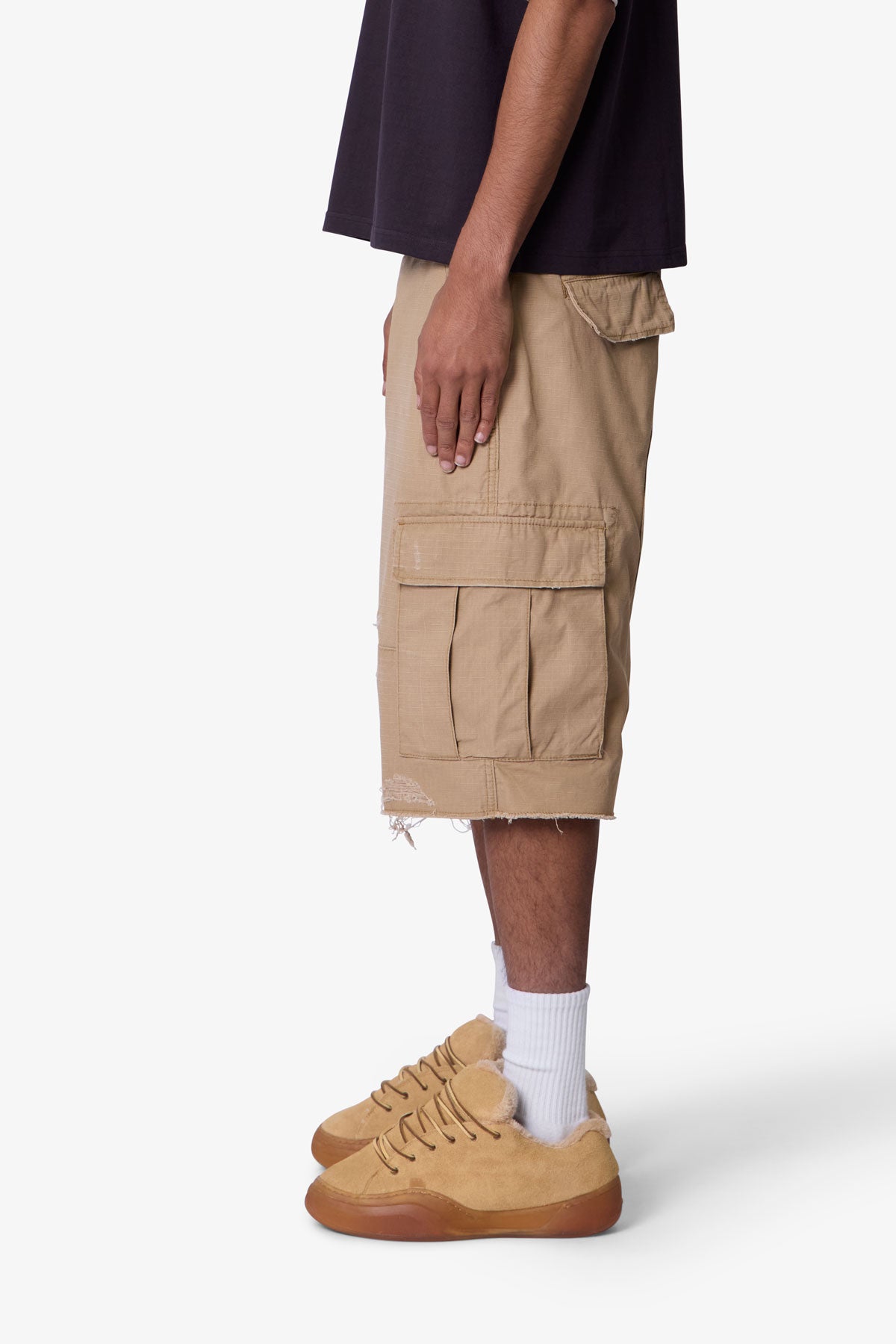 Baggy Distressed Cargo Shorts - Washed Khaki | mnml