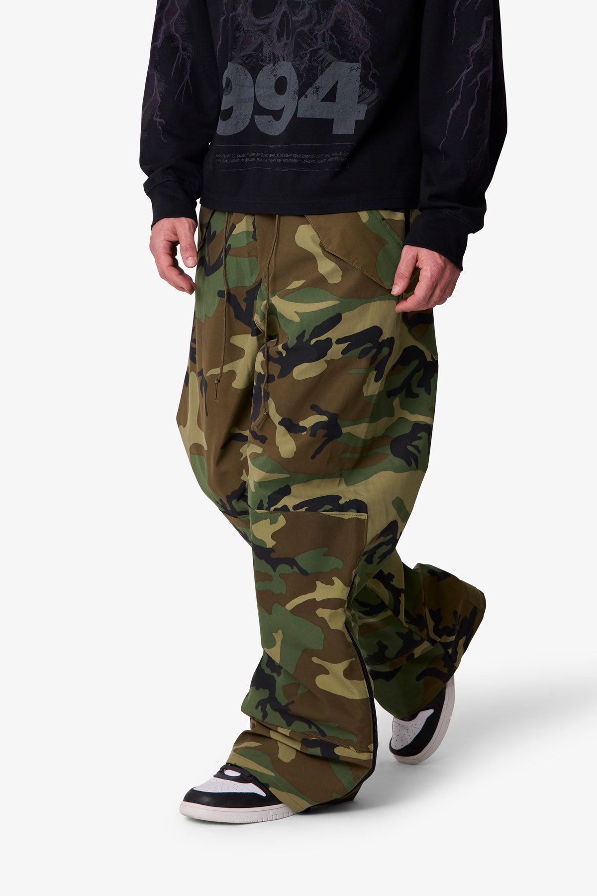 Deaile Camo Baggy Pants Mサイズ 完売品 Baggy Military Pants - Camo | mnml