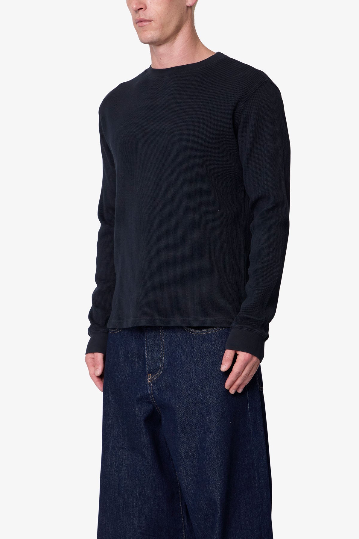 Basic Thermal L/S Tee - Black | mnml