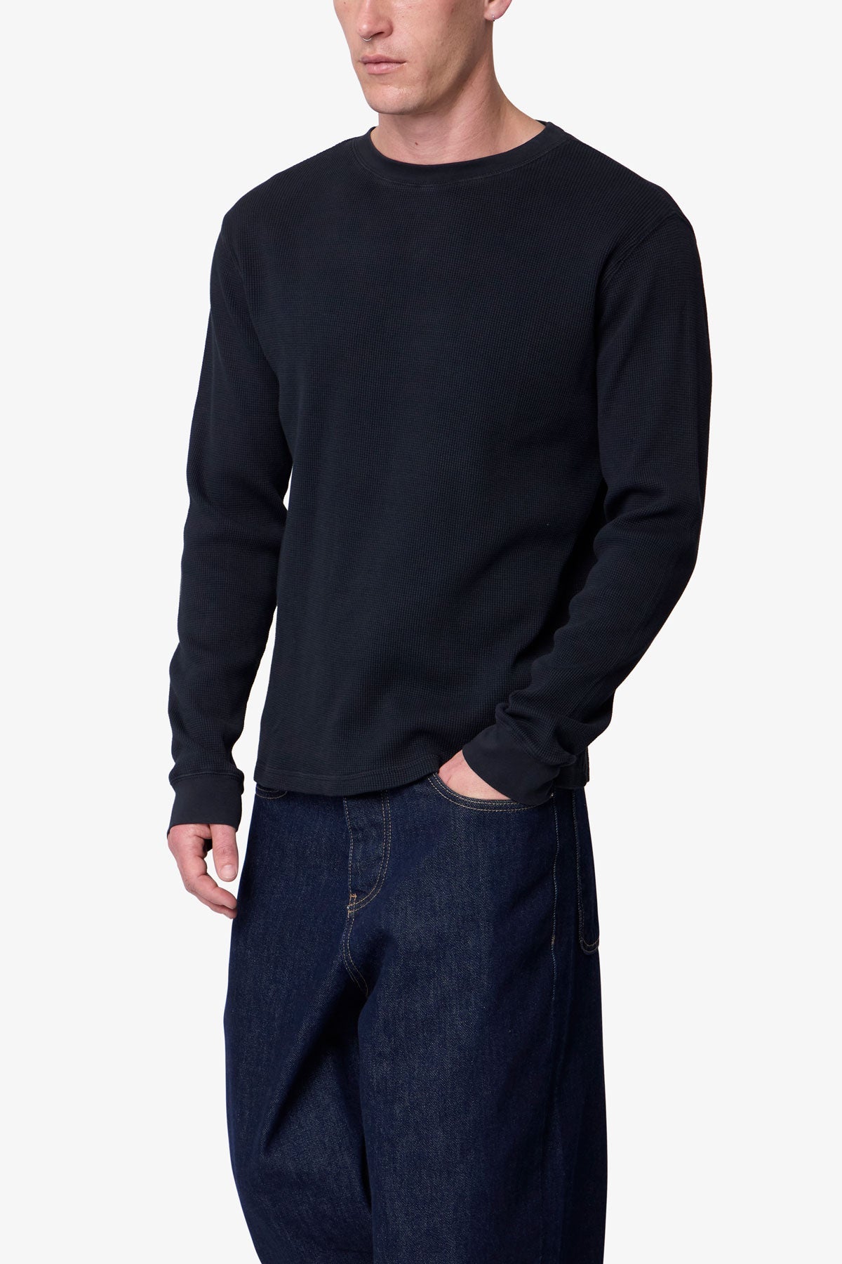 Basic Thermal L/S Tee - Black | mnml