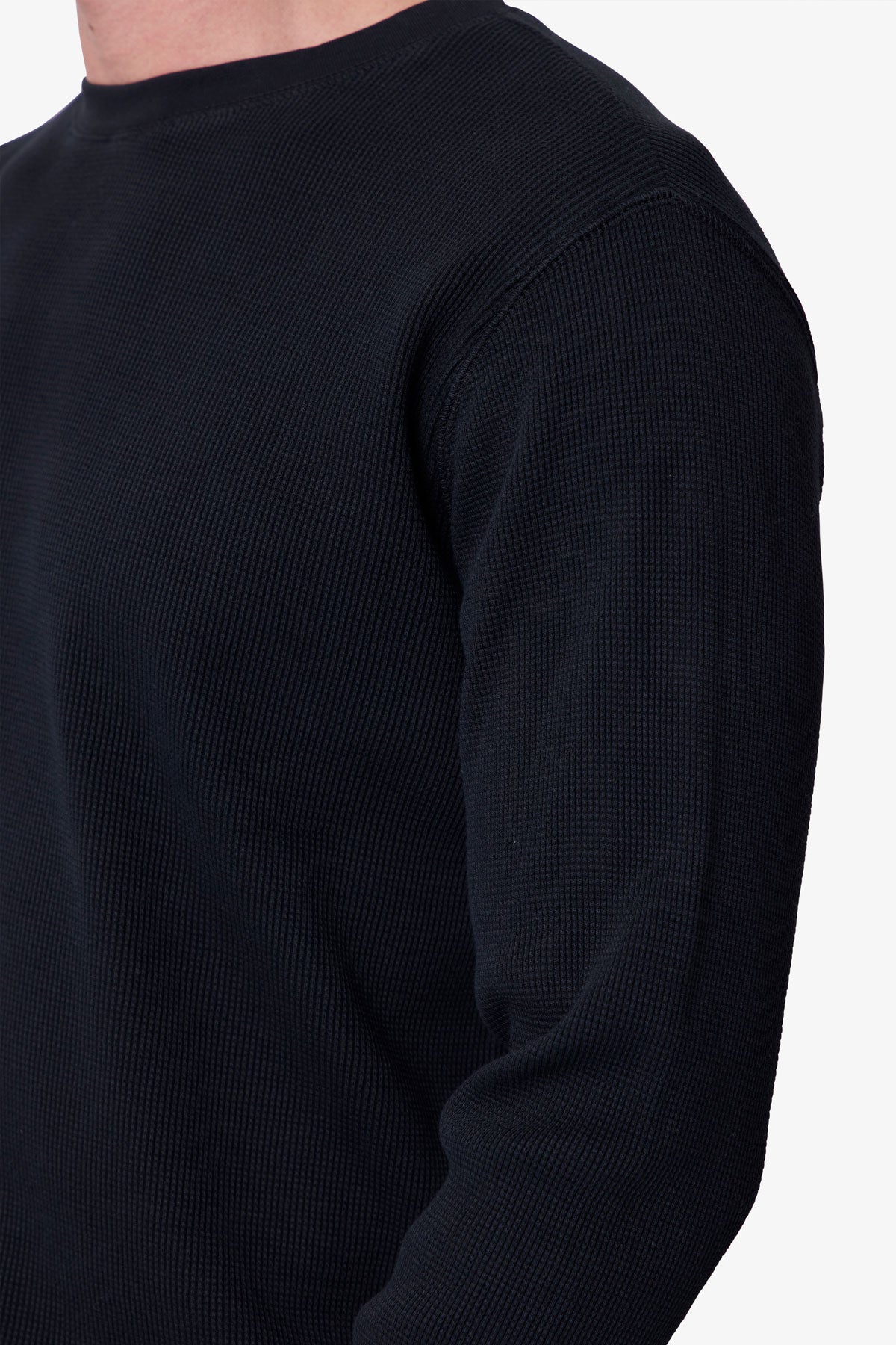 Basic Thermal L/S Tee - Black | mnml