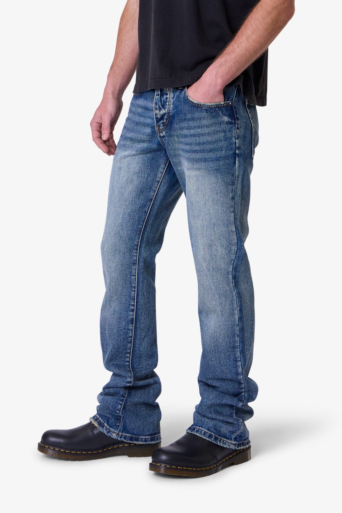 Bootcut Denim - Dark Vintage | mnml | shop now