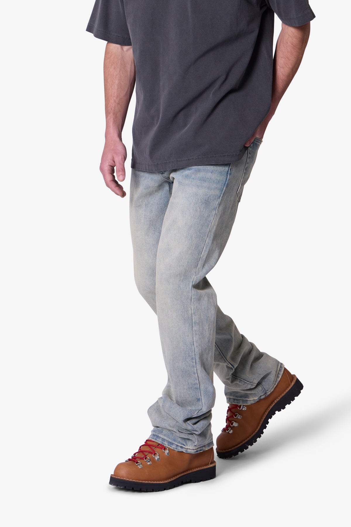 Bootcut Denim - Light Vintage | mnml