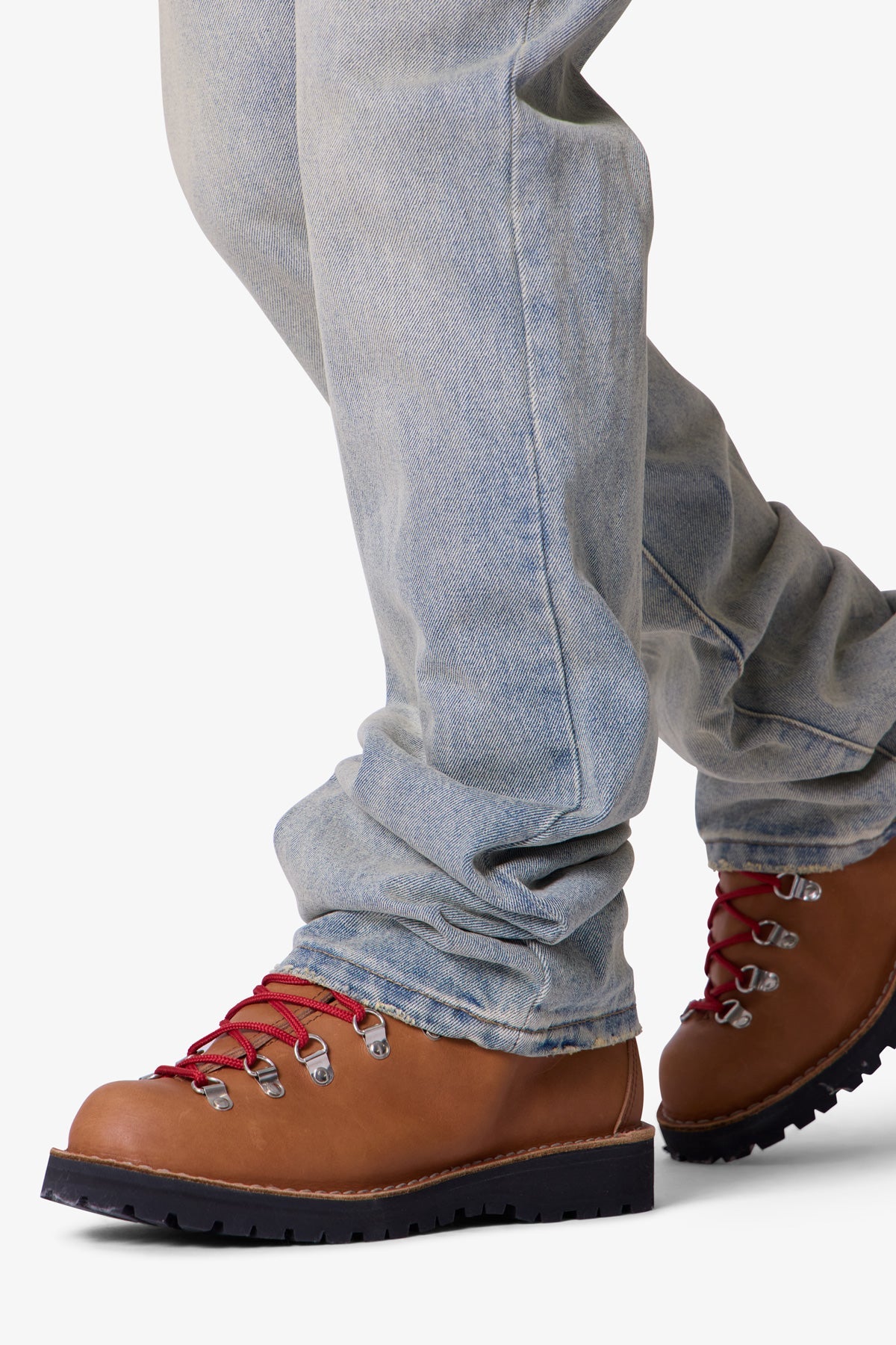 Bootcut Denim - Light Vintage | mnml