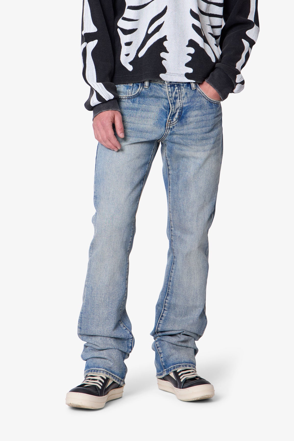 Bootcut Denim - Medium Blue | mnml