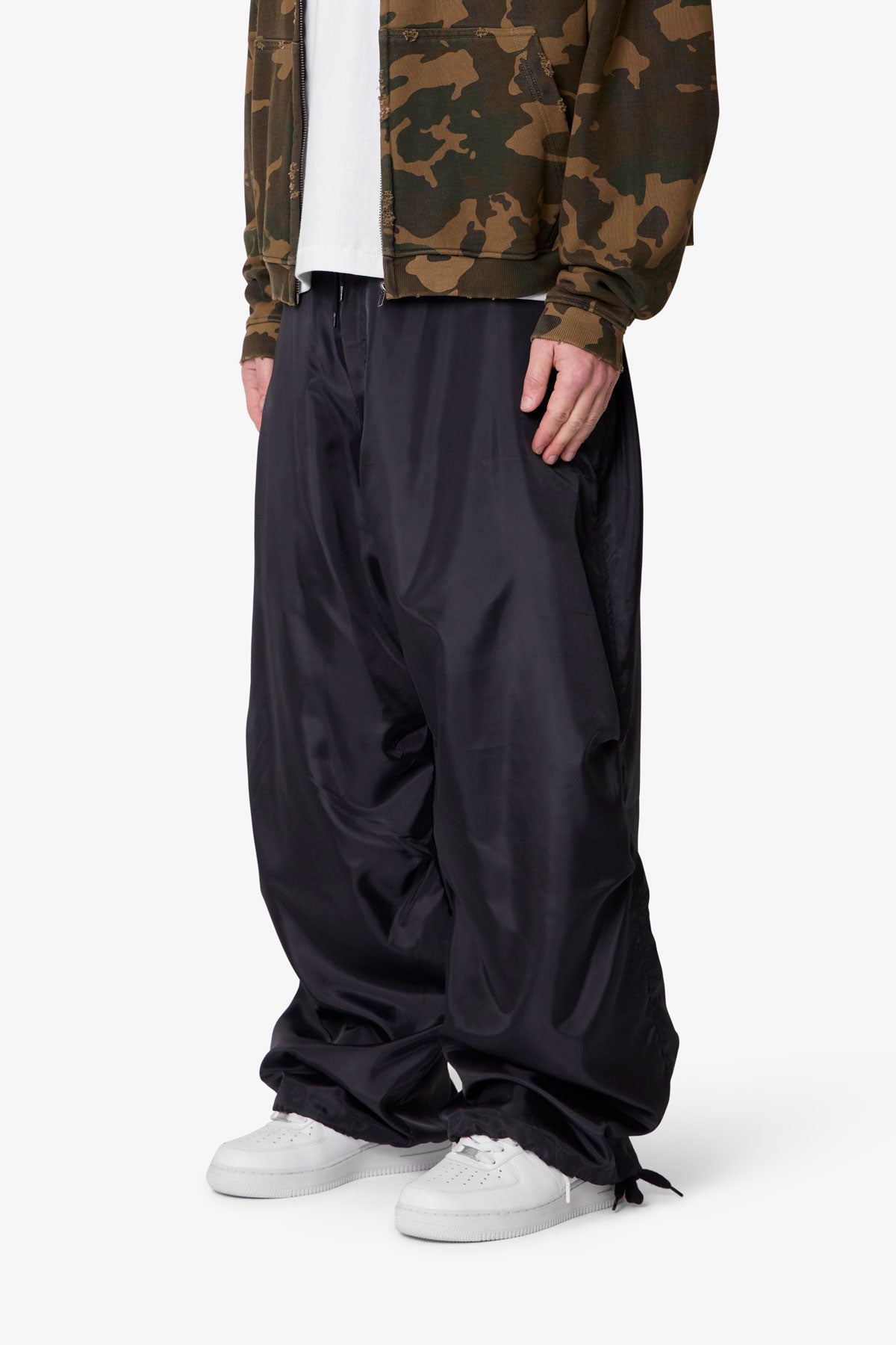 Cinched Baggy Nylon Pants - Black | mnml