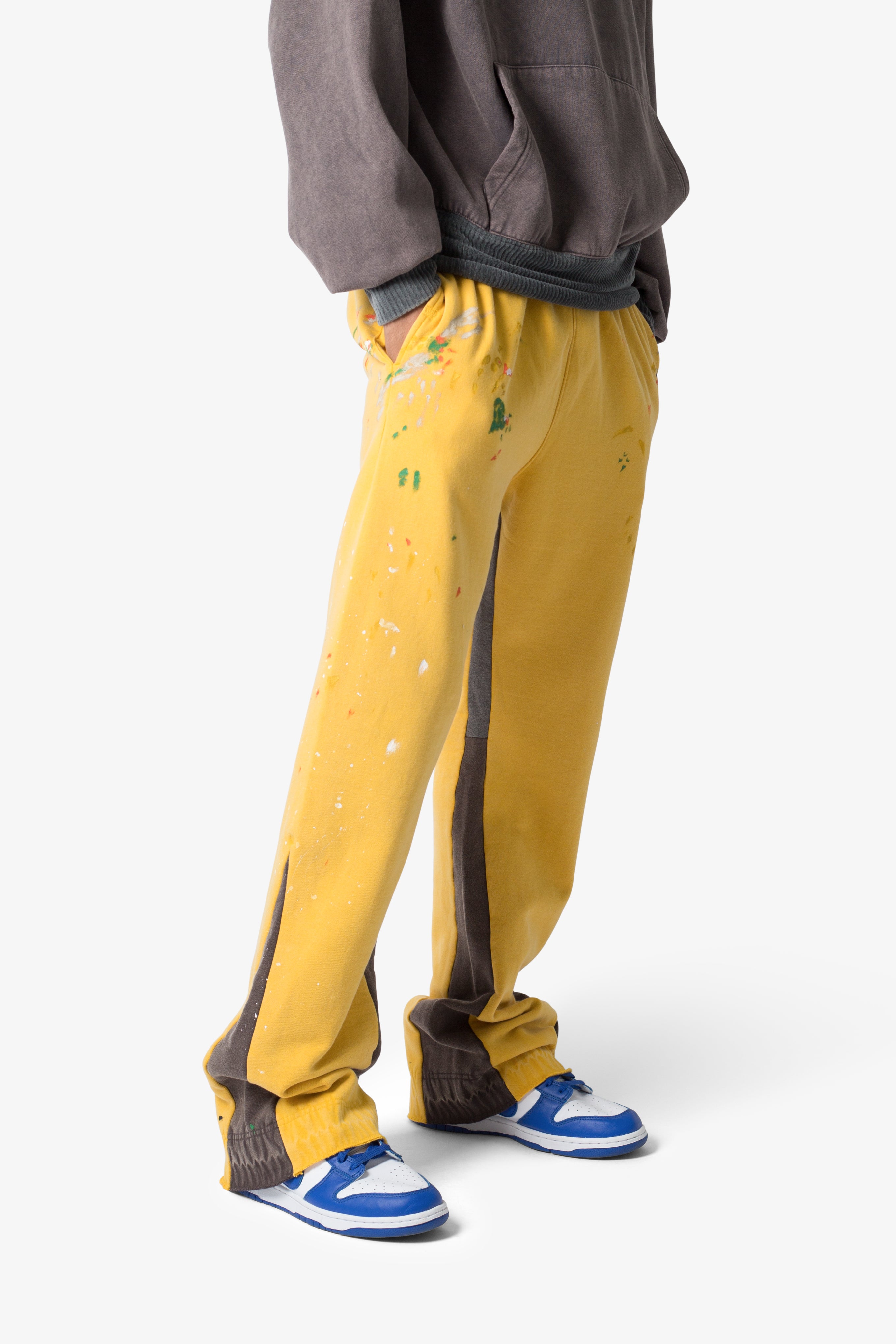 Baggy Velour Track Pants - Green | mnml | shop now