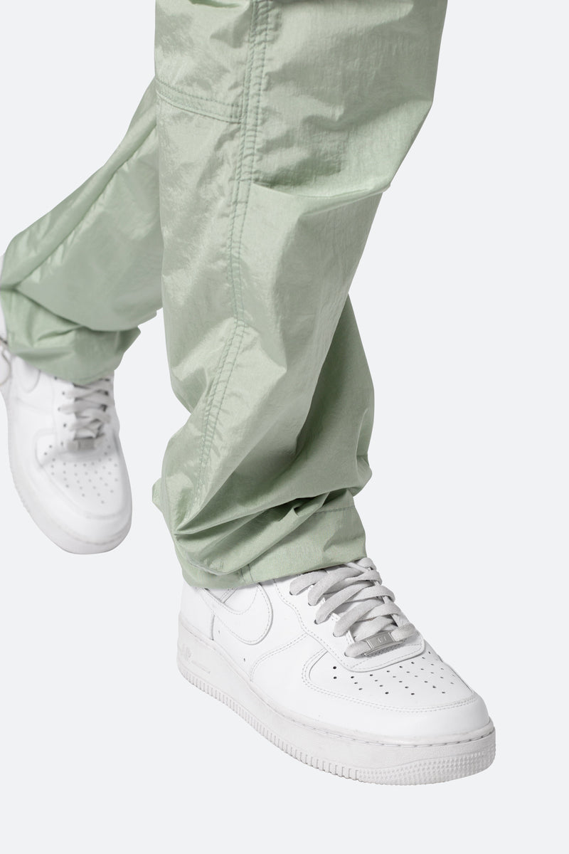 Crinkle Cargo Pants - Green | mnml | shop now