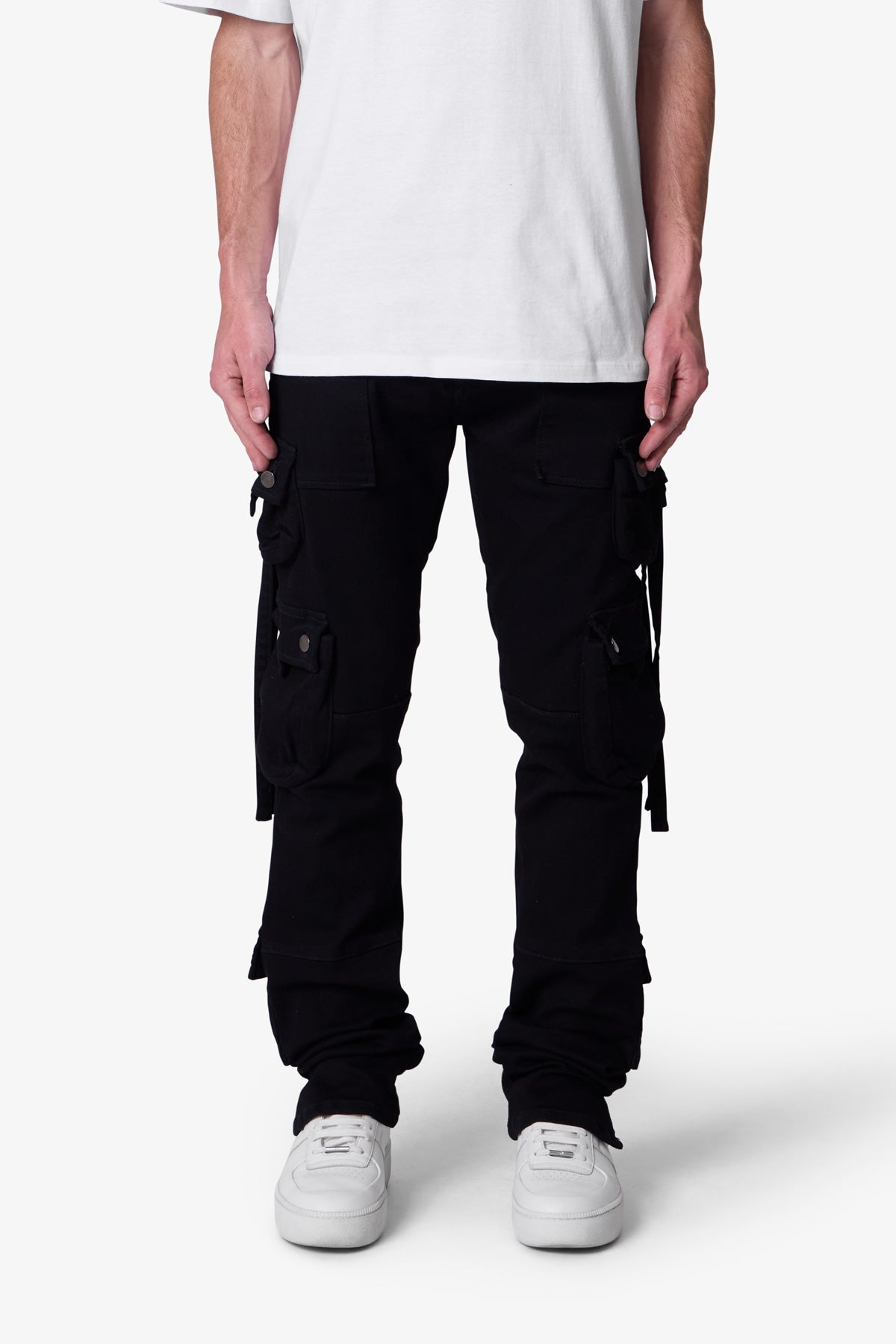 M11 Stretch Zipper Denim - Black | mnml | shop now