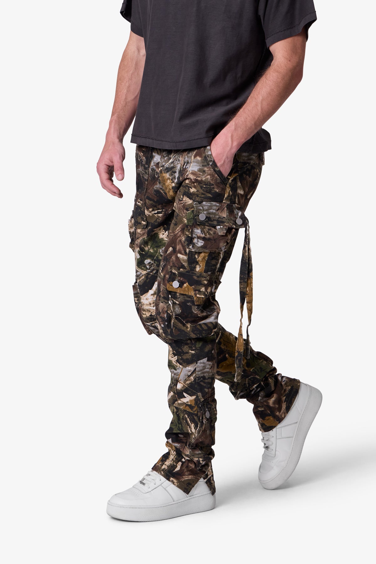 D152 Denim Camo Cargo Pants | mnml