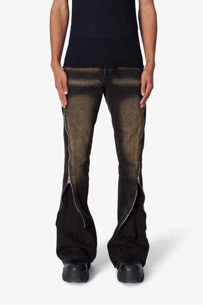D519 Washed Black Zipper Flare Denim - Size 28