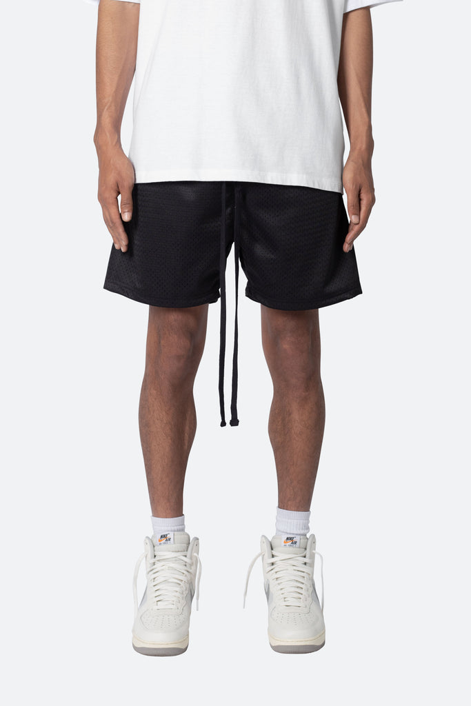 Every Day Mesh Shorts - Black | mnml | shop now