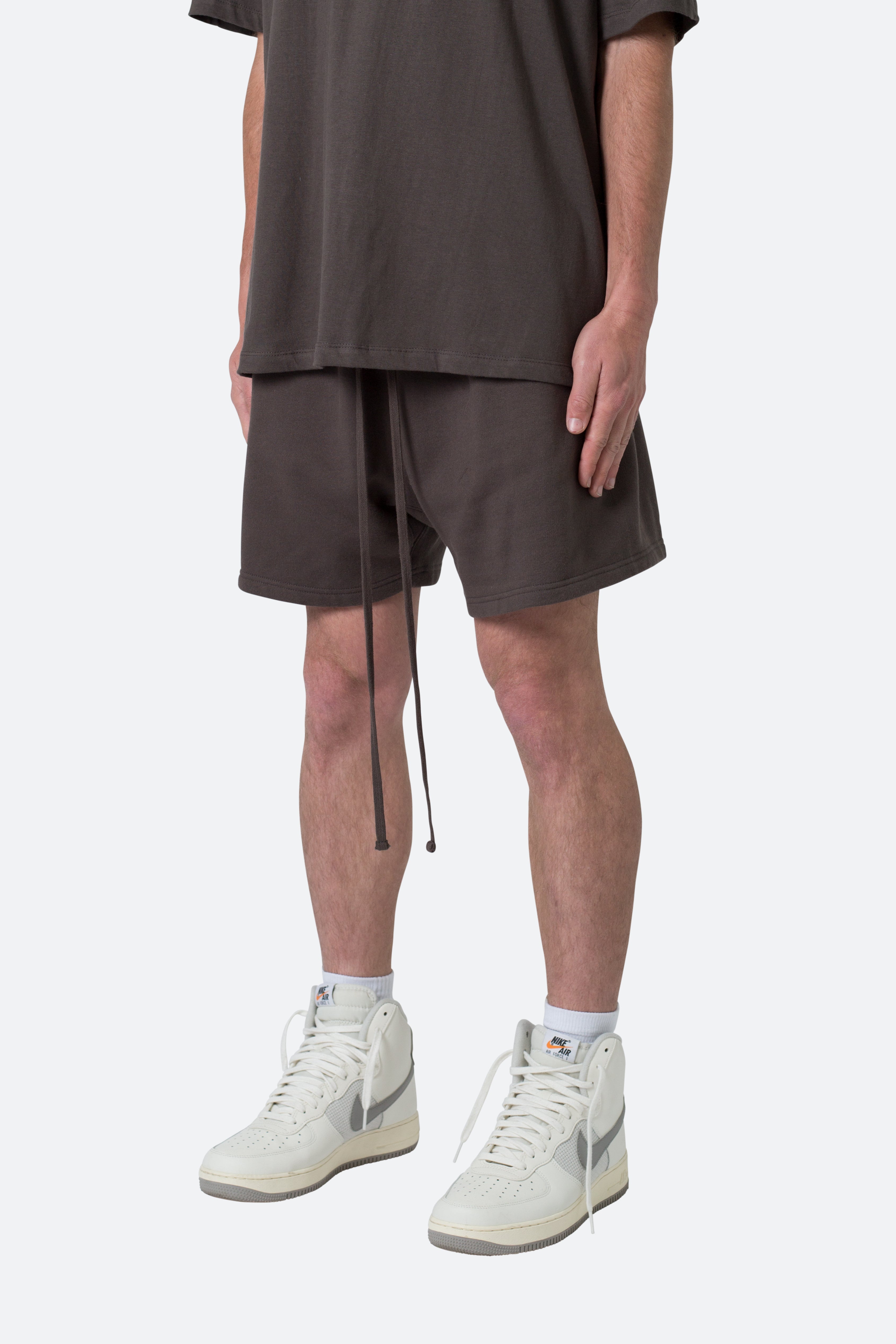 Every Day Sweatshorts - Vintage Black | mnml | shop now