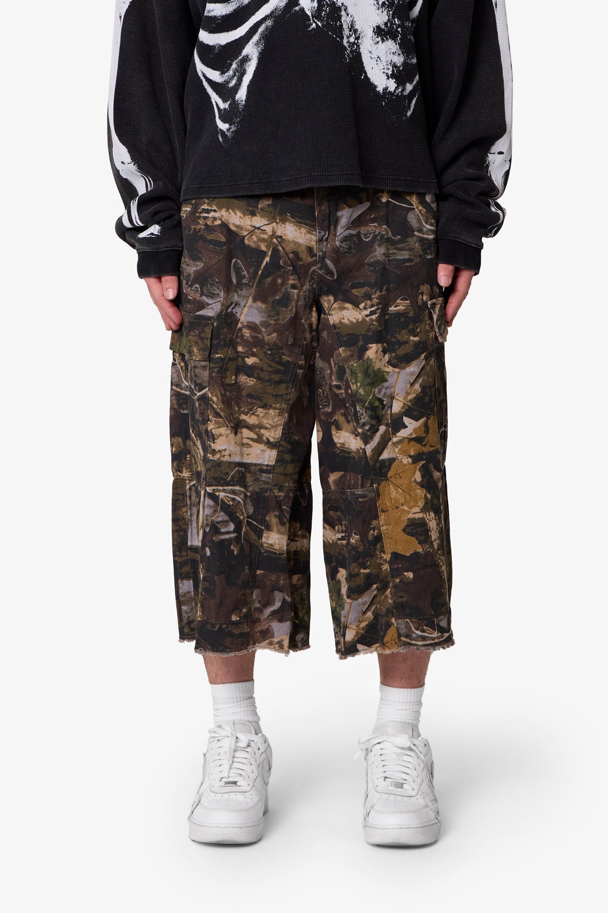 Extra Long Cargo Shorts - Forest Camo | mnml