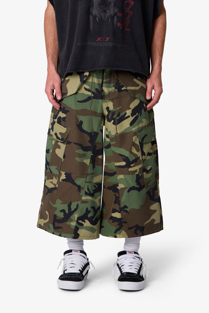 Extra Long Nylon Cargo Shorts - Camo