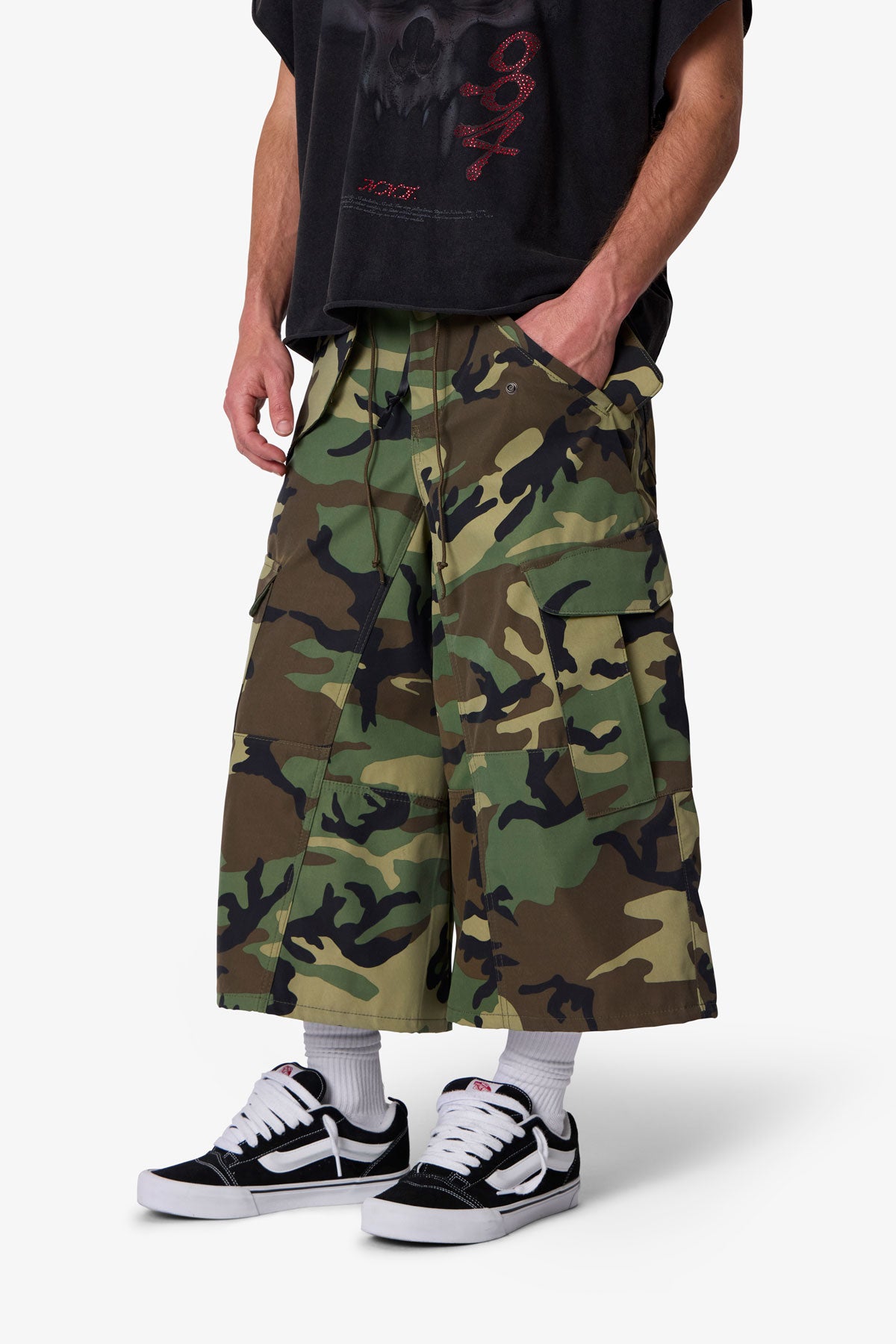 Extra-Long-Nylon-Cargo-Shorts-