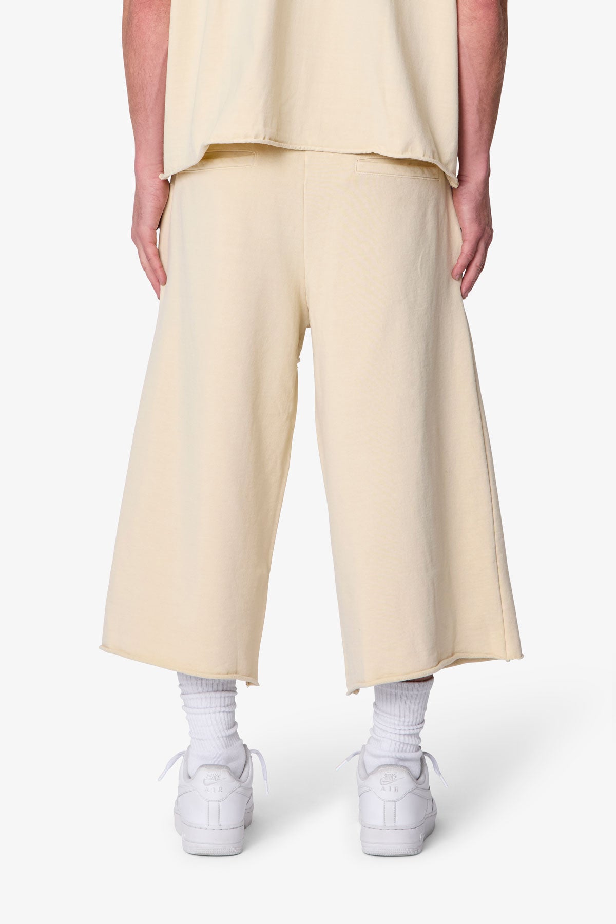 Extra Long Sweatshorts - Off White | mnml