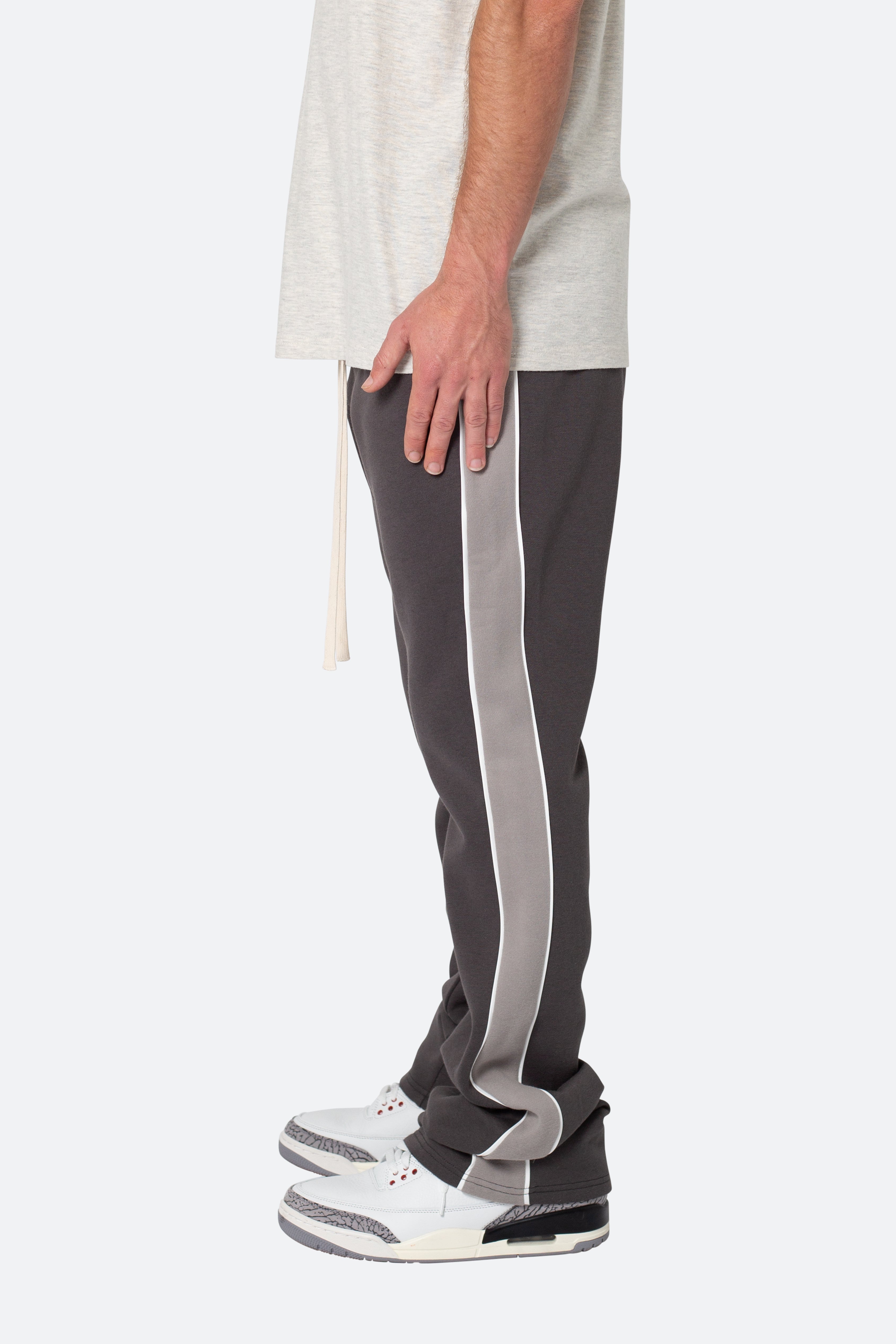 Flared Panel Track Pants - Grey | mnml