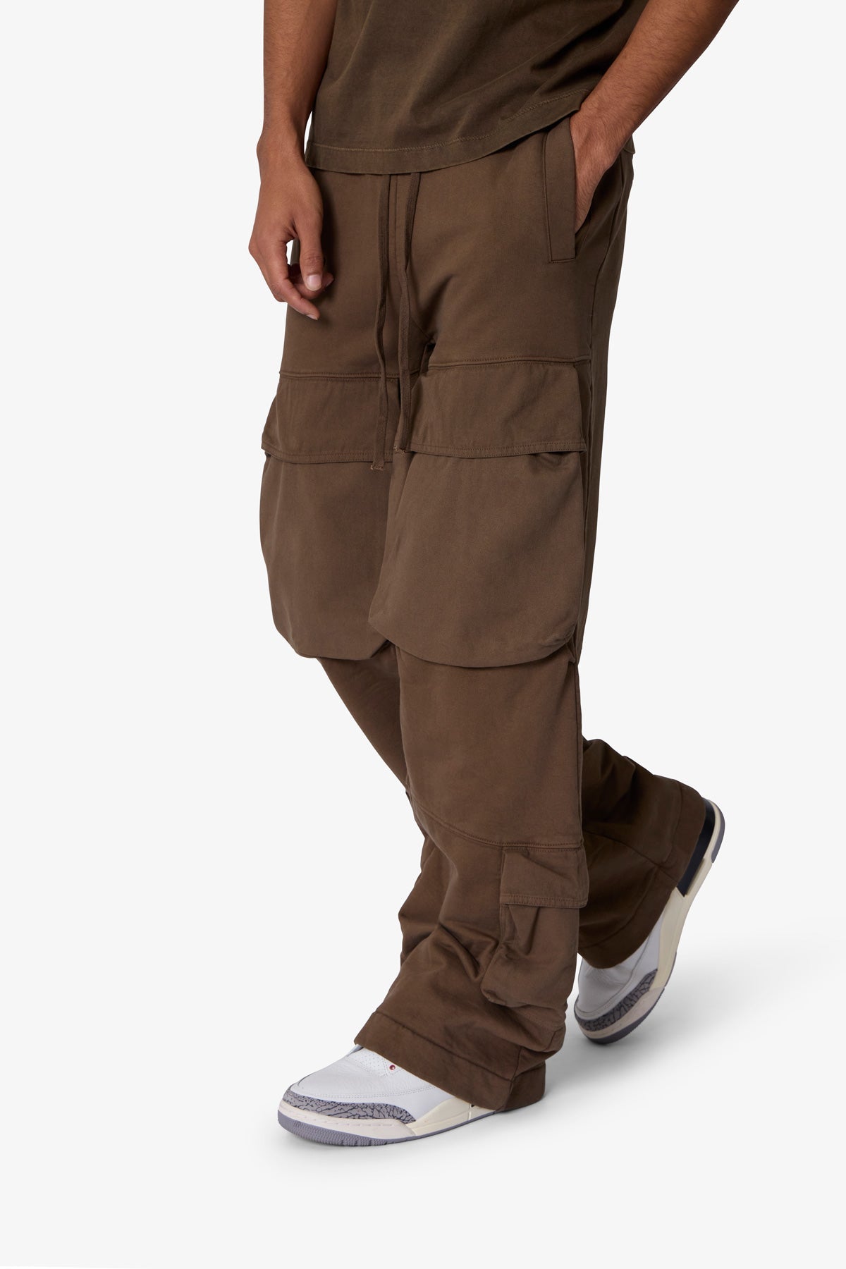 Front-Cargo-Sweatpants-Olive-6