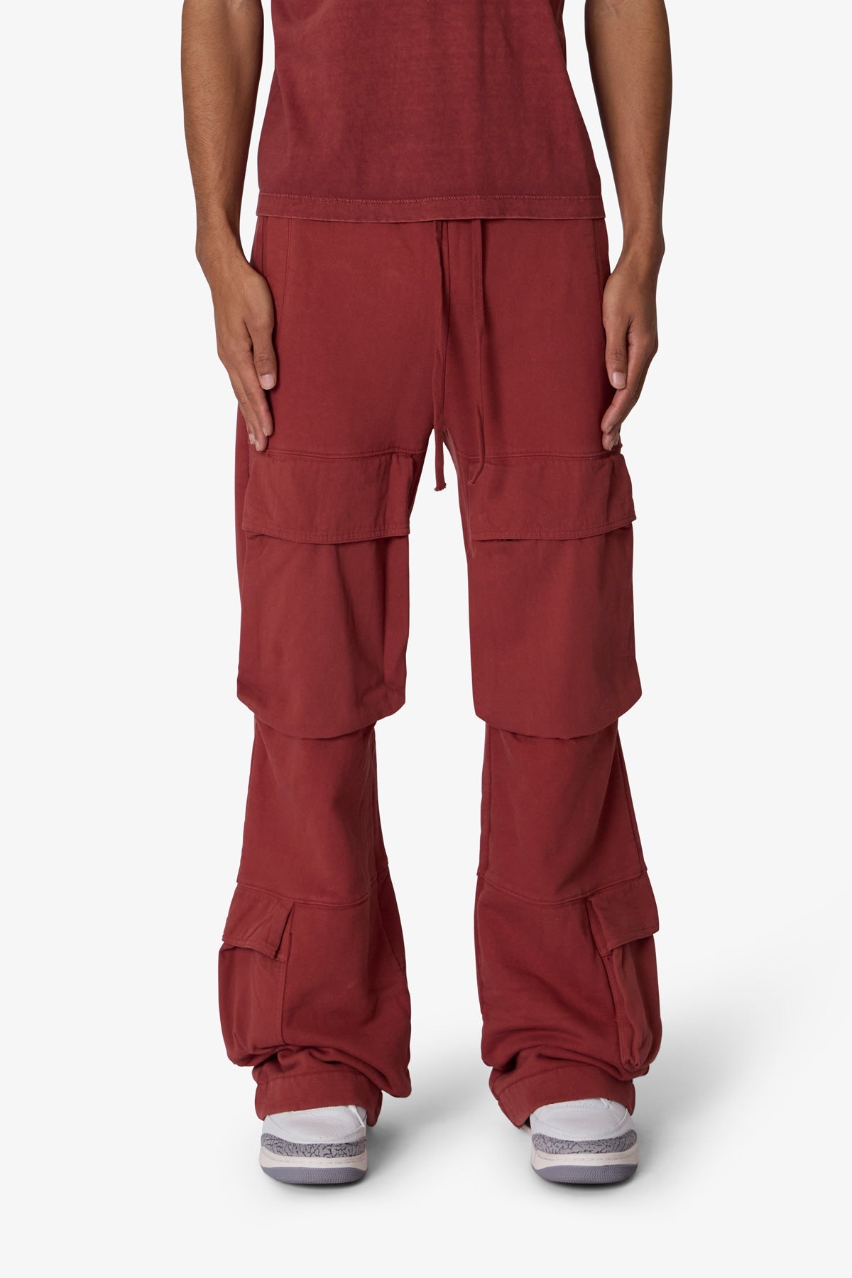 Front Cargo Sweatpants - Washed Black | mnml | shop now
