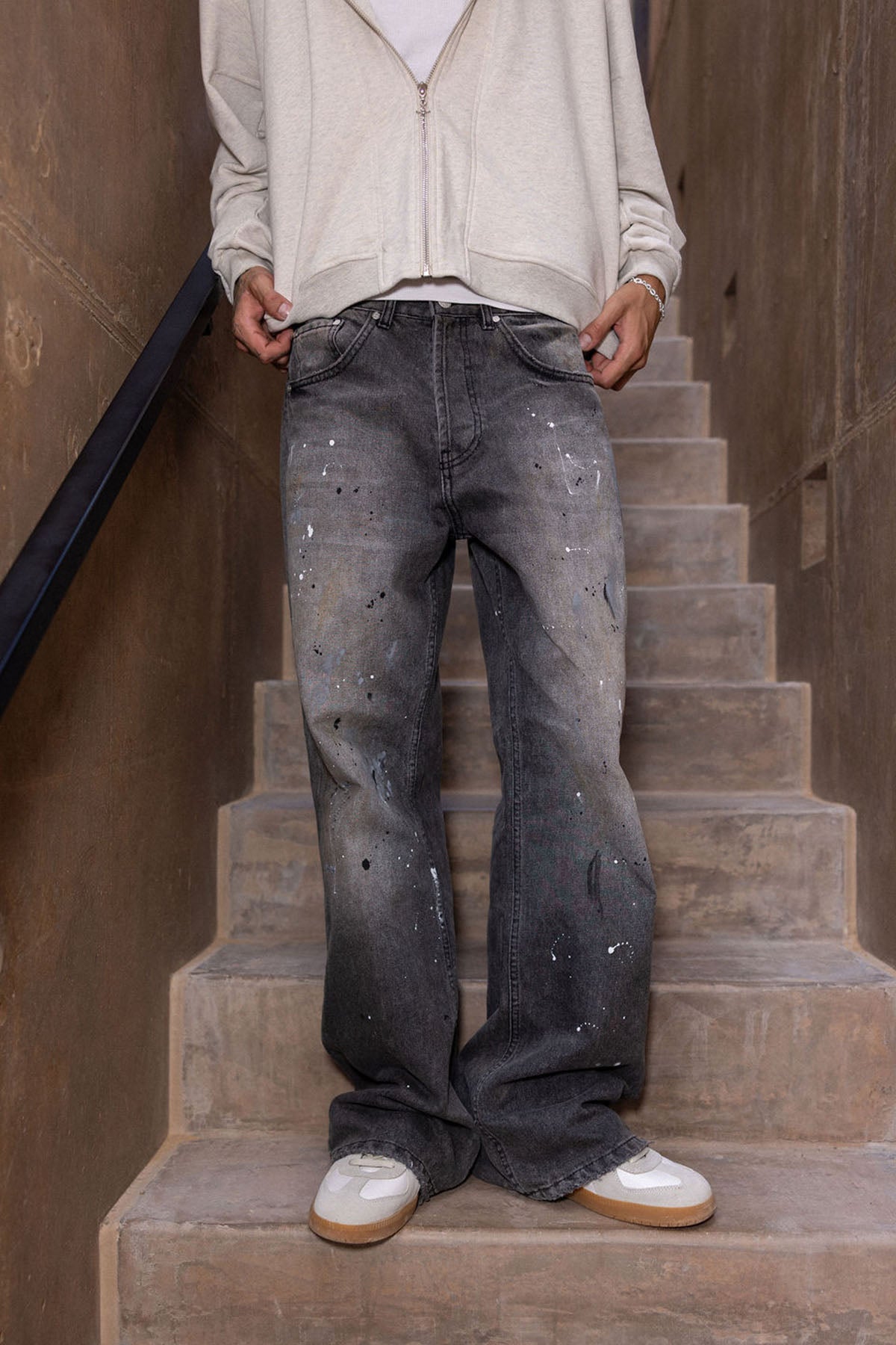 G:04 Painted Denim - Washed Black | mnml