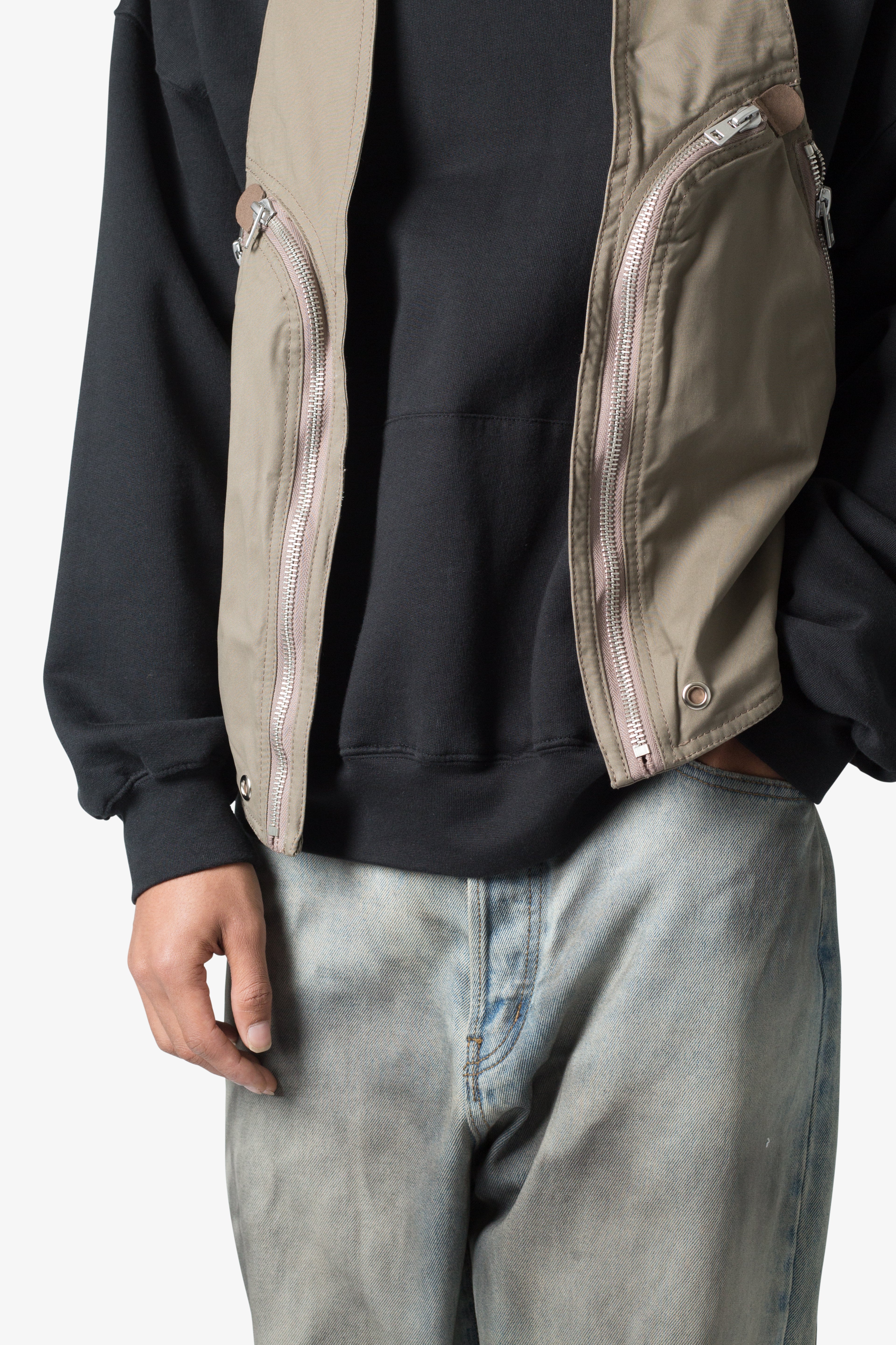Holster Zipper Vest - Brown | mnml | shop now