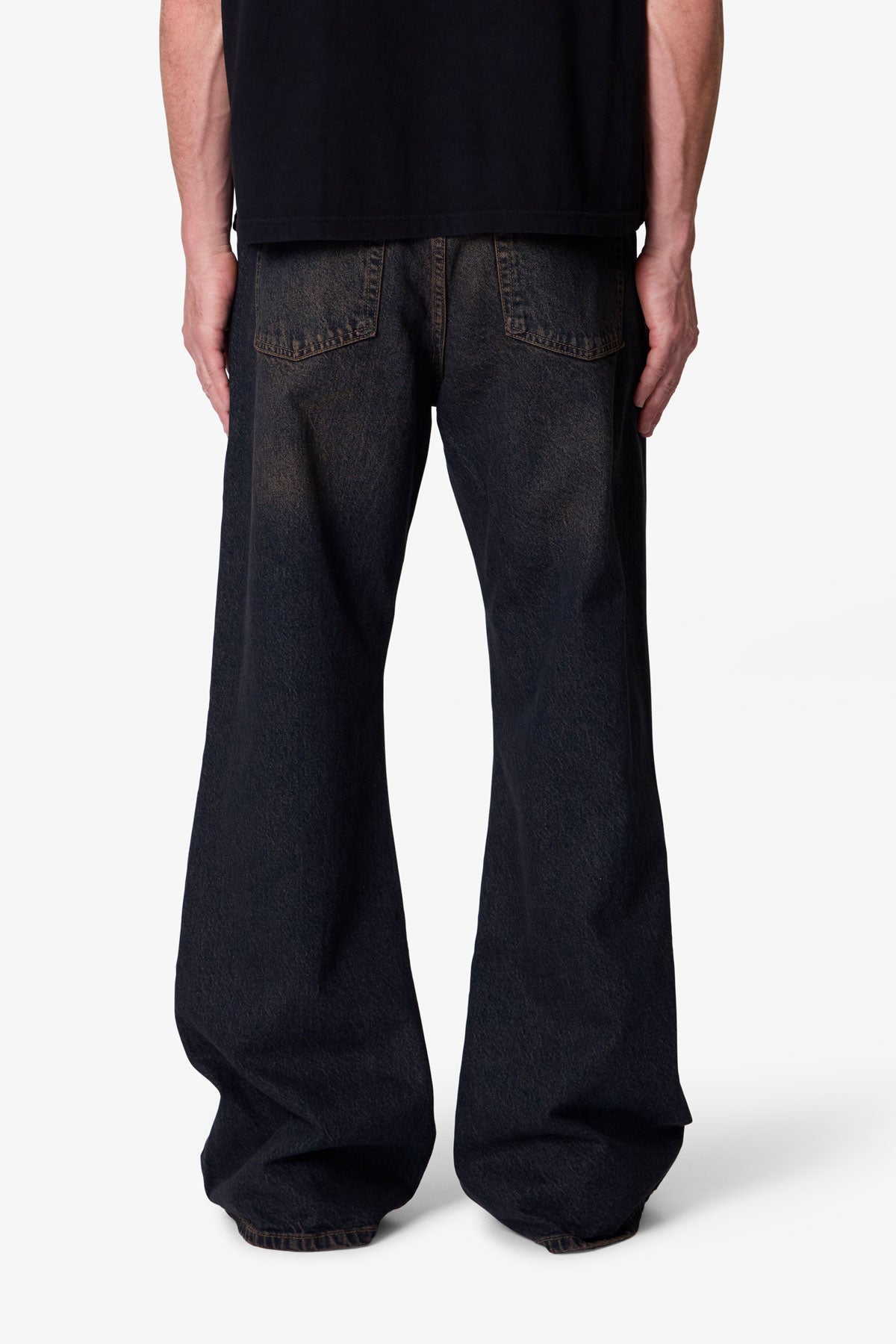 Kick-Flare-Denim-Washed-Brown-