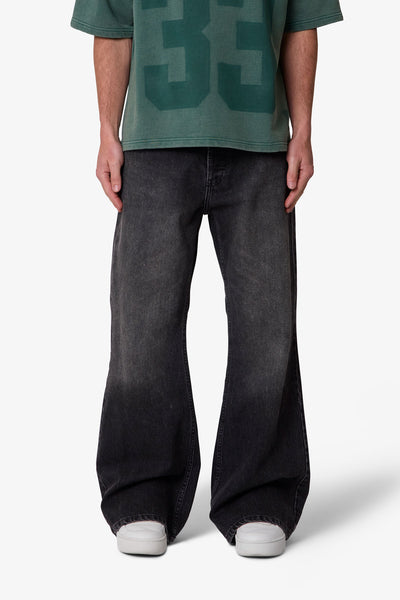 Kick Flare Denim - Western Black | mnml