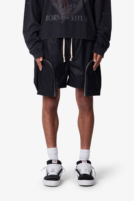 Short en cuir à poches géométriques - Noir