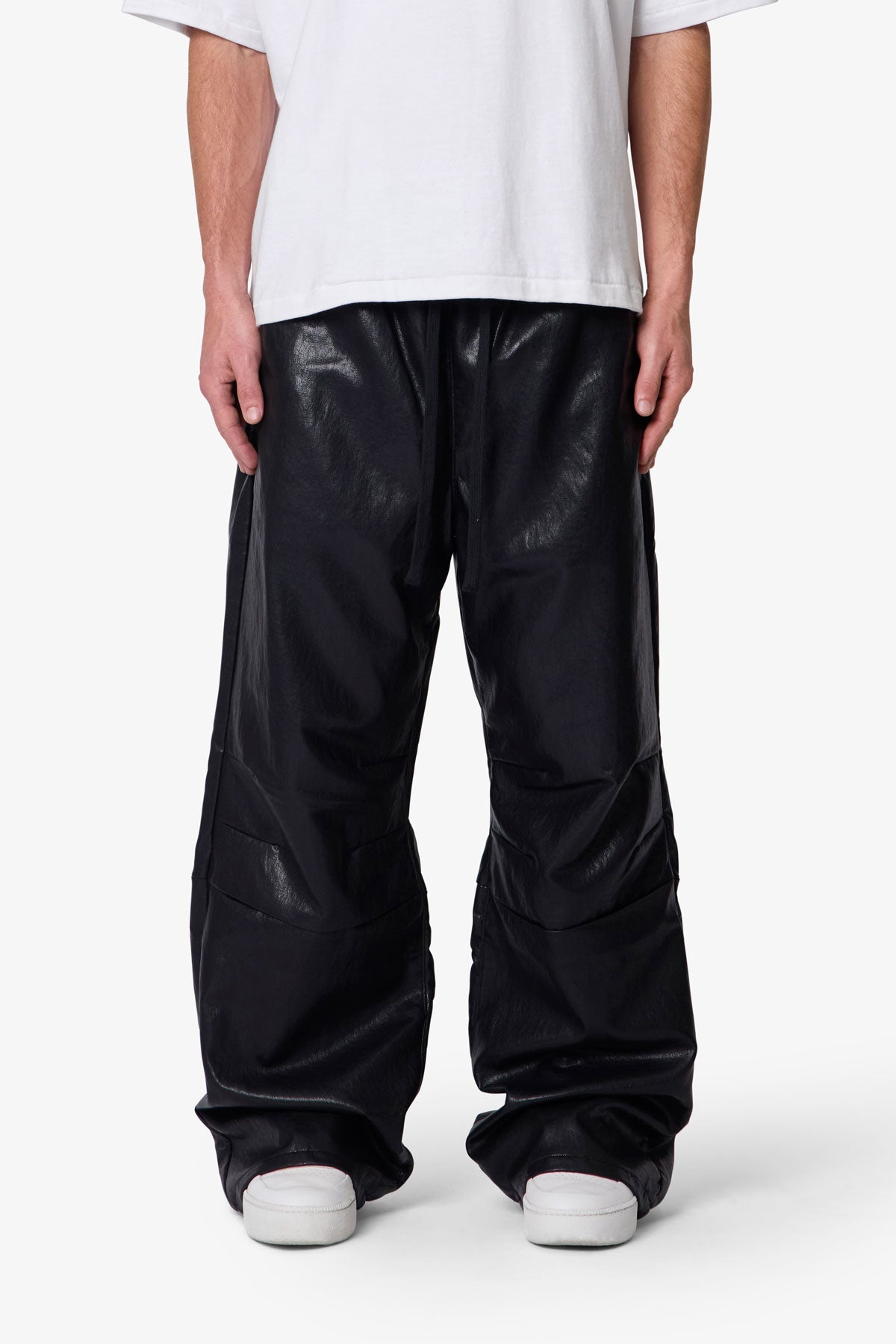 Leather Ultra Baggy Sweatpants - Black | mnml
