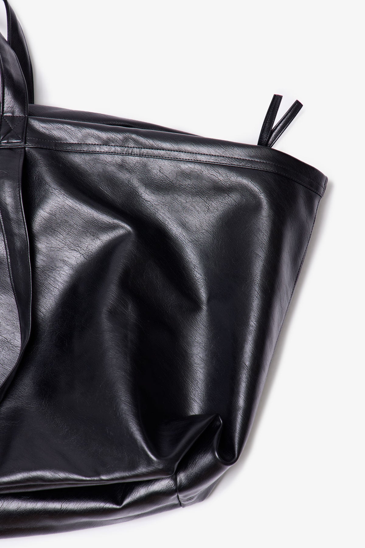 Leather Weekender Bag - Black | mnml
