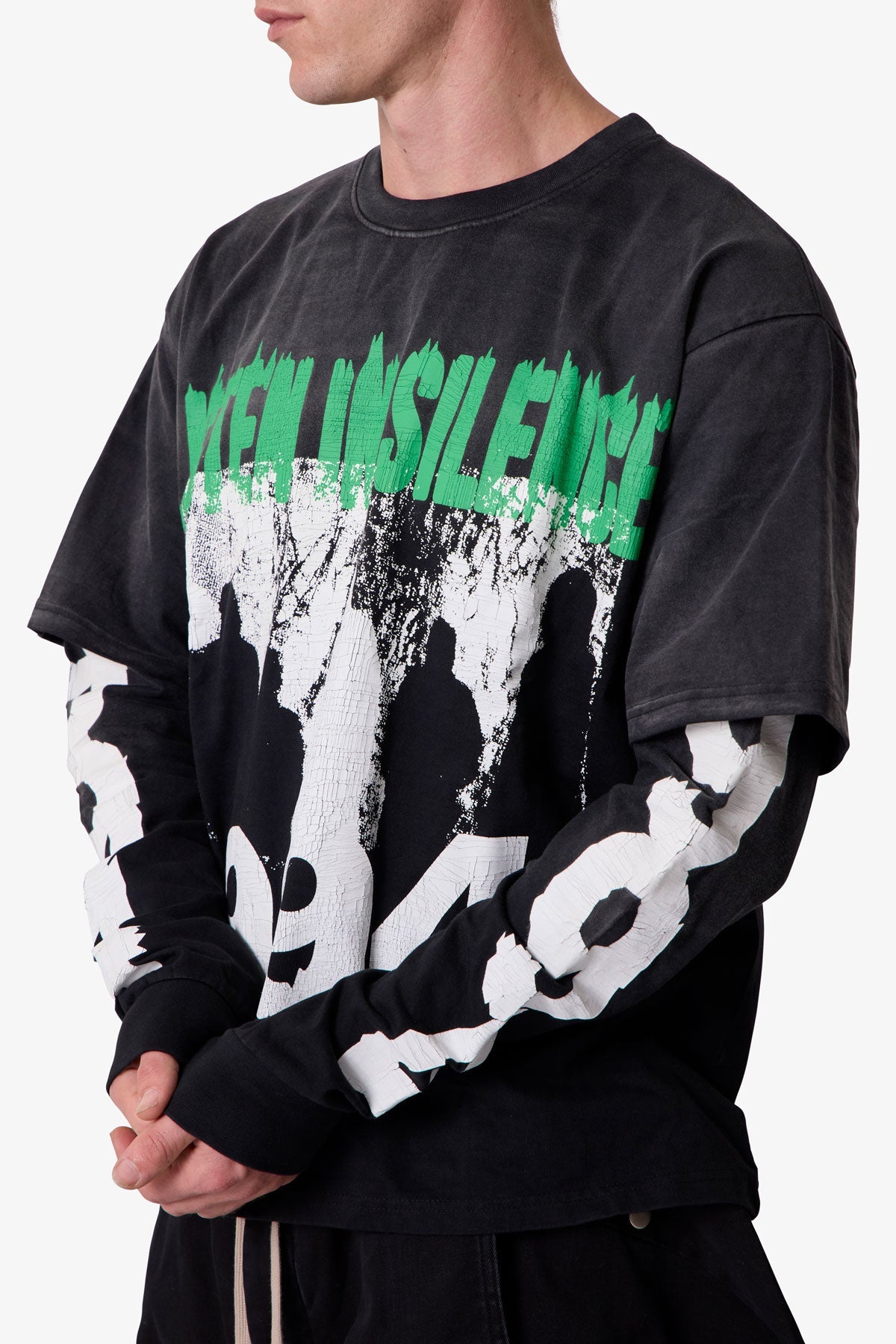 Listen in Silence L/S Tee - Black | mnml