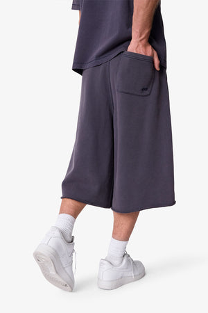 NEW ARRIVALS image 1